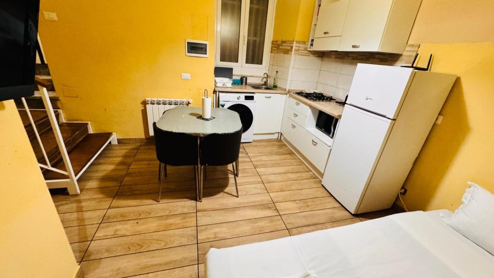 Casa vacanze Kotel Residenza Piazza Bologna *